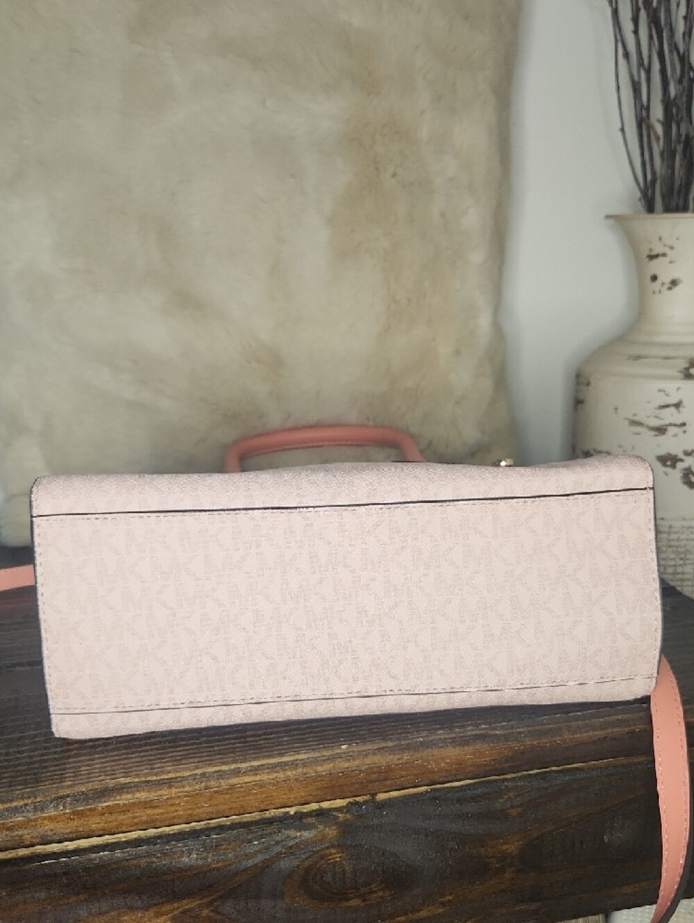 Michael Kors Carmrn Flap Satchel - Picture 7 of 16